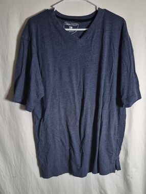 Architect Men’s V-Neck Short Sleeve Tee in Navy Heather